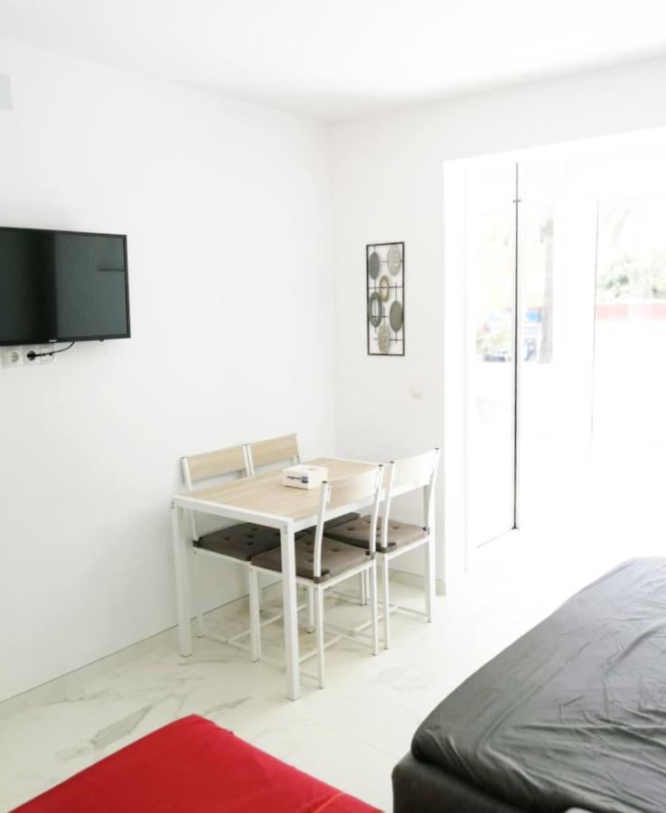 Babylon Tourist Apartments Benalmádena Exteriör bild