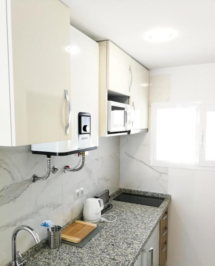 Babylon Tourist Apartments Benalmádena Exteriör bild
